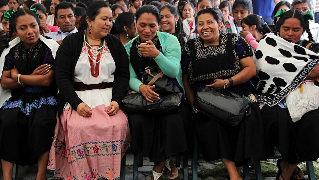 Mujeres indígenas en San Cristóbal de las Casas.