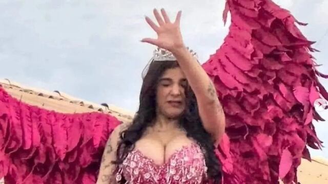 Karely Ruiz en el Carnaval de Guaymas 2023