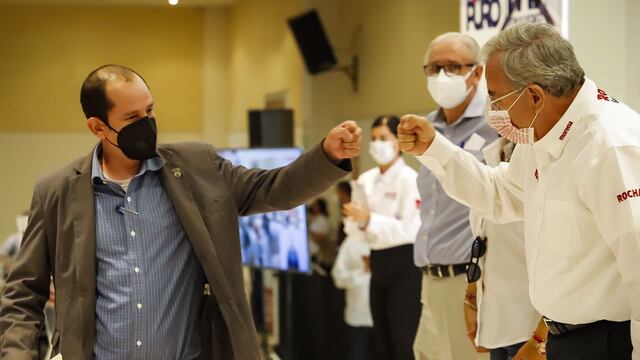 Rubén Rocha Moya durante el 'Foro Híbrido Educativo'