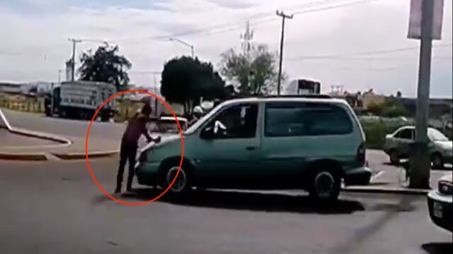 Se hace el atropellado