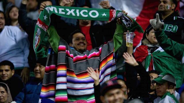 Fans mexicanos.