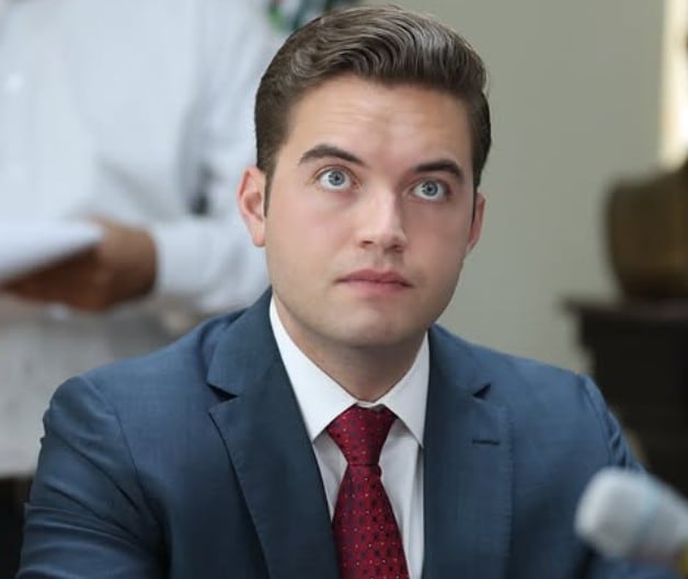Jesús Elizondo pide licencia al Congreso de Nuevo León para buscar gubernatura con Morena