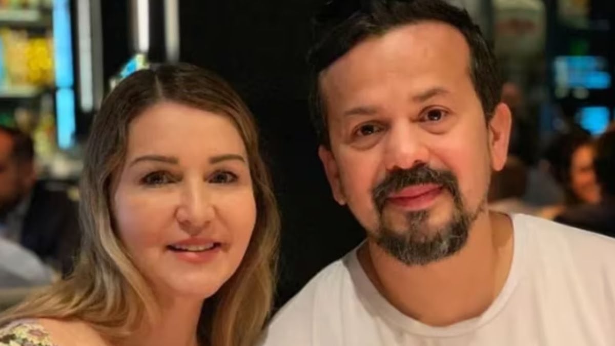 Alicia Villarreal y Cruz Martínez.
