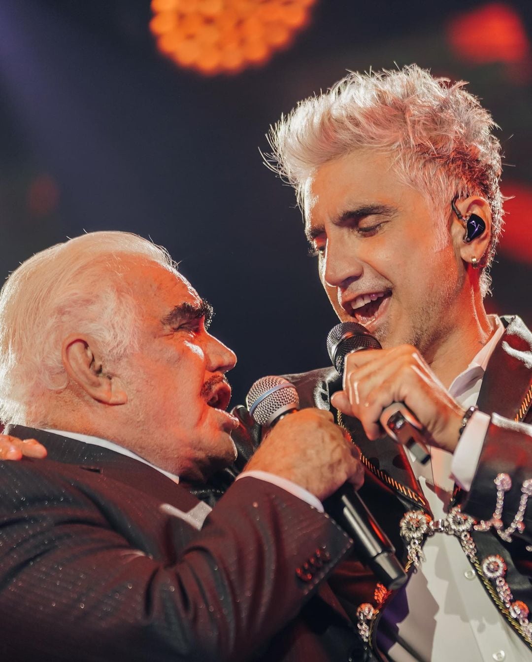 Alejandro Fernández y Vicente Fernández en fotos inéditas