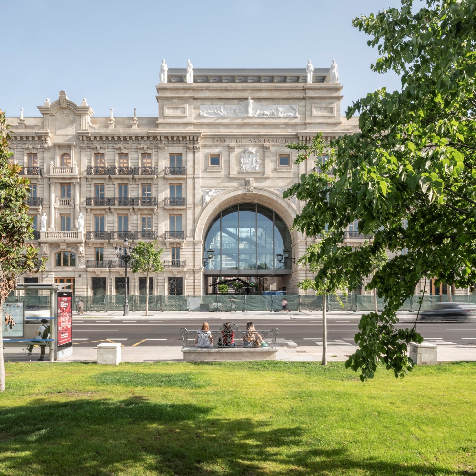 Faro Santander abrirá sus puertas con las colecciones Gelman y Banco Santander