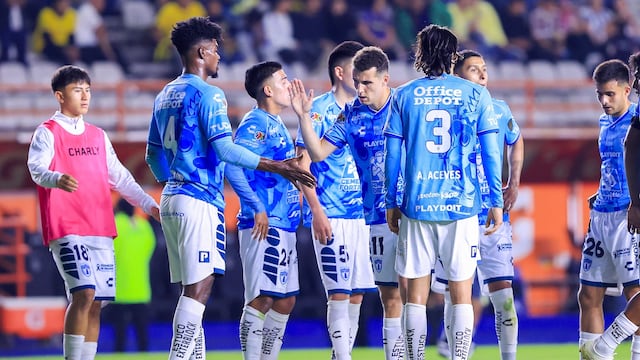 Real Oviedo apunta a reforzarse con referentes de Pachuca para salvarse del descenso en España