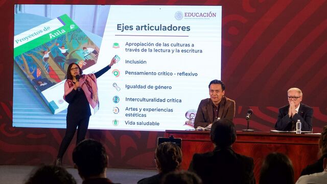 Leticia Ramírez Amaya, durante la presentación de los nuevos libros de la SEP en Palacio Nacional