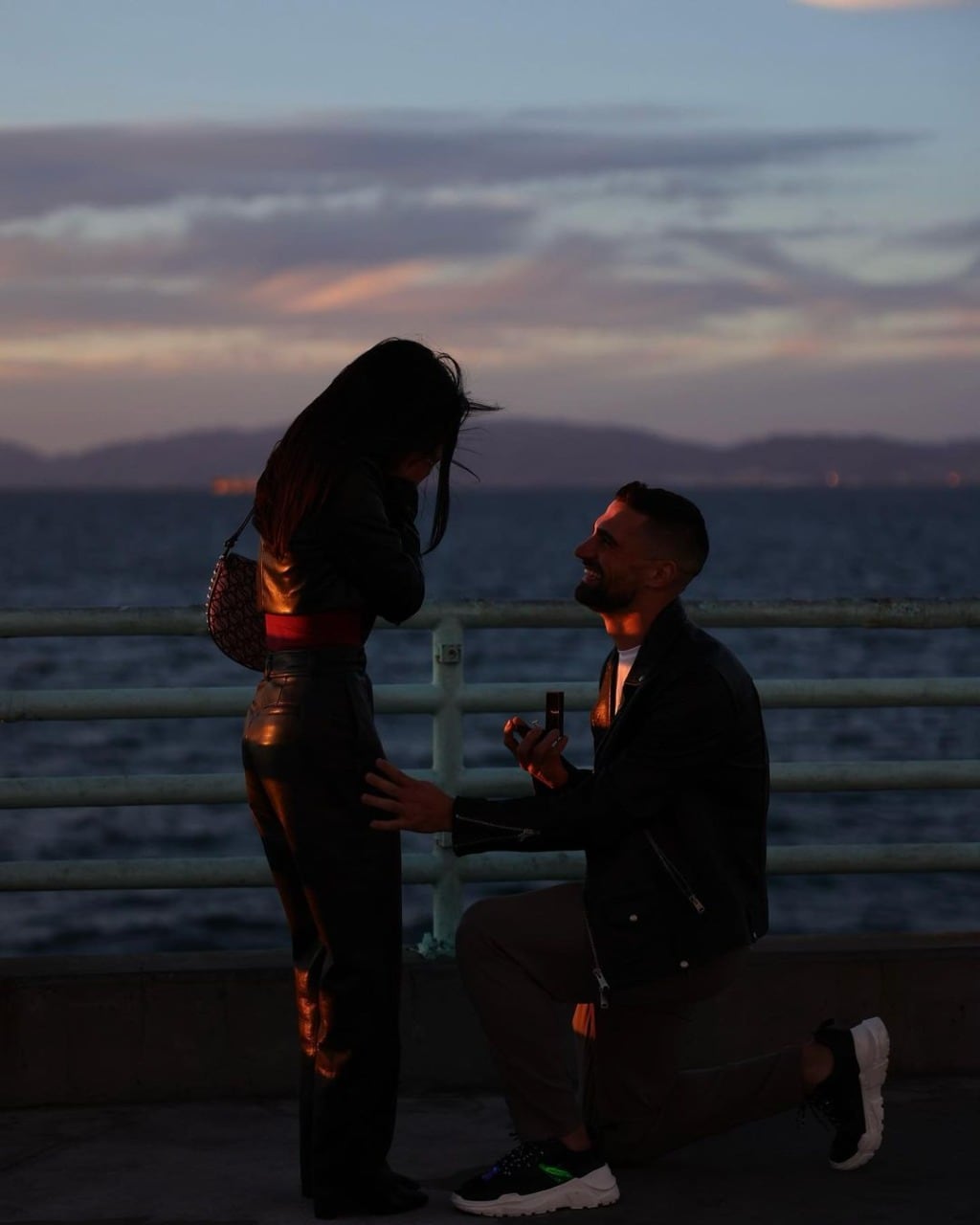 Becky G y Sebastian Lletget