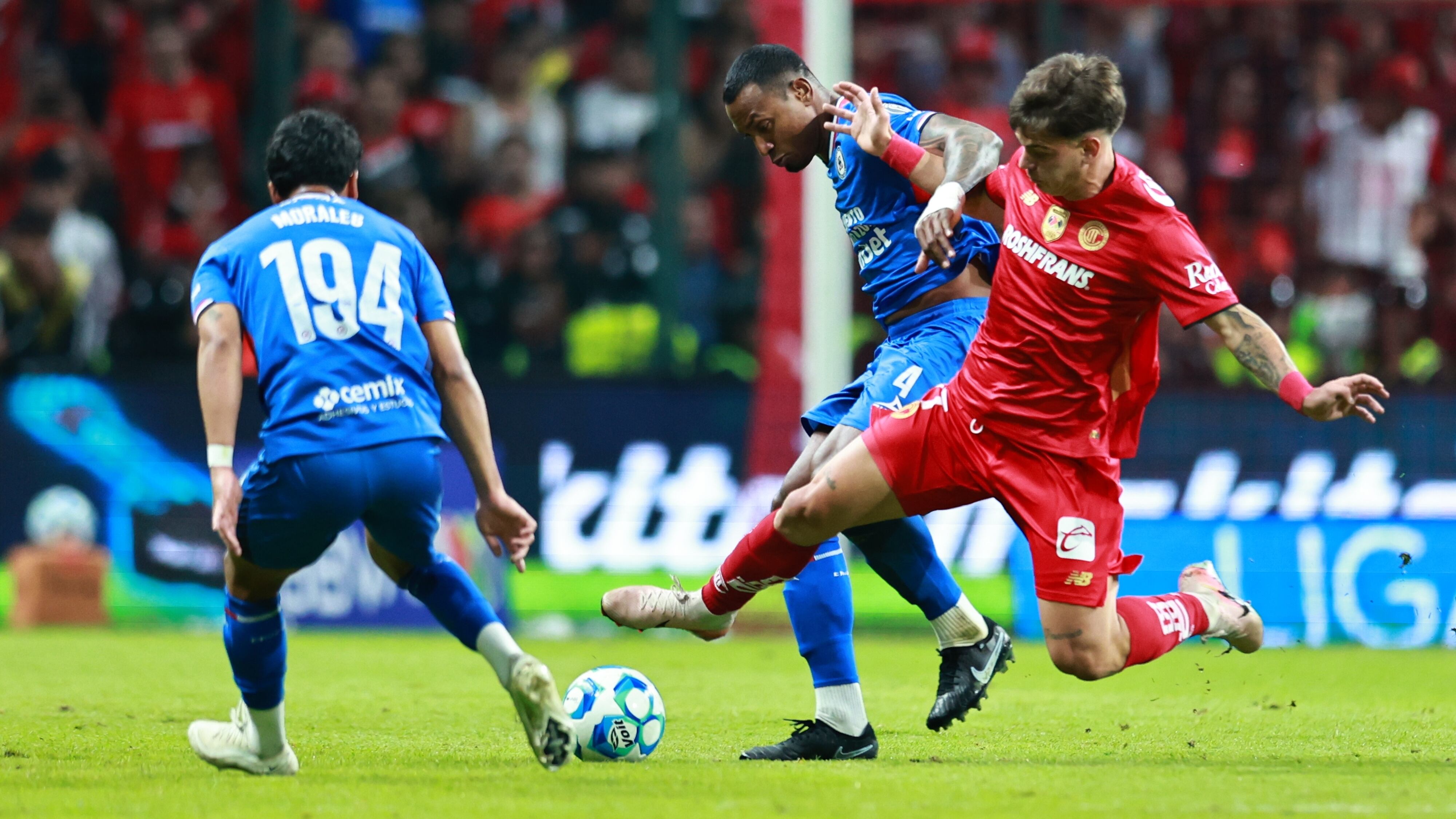 Toluca y Cruz Azul pelearán por el Campeón de Campeones en California