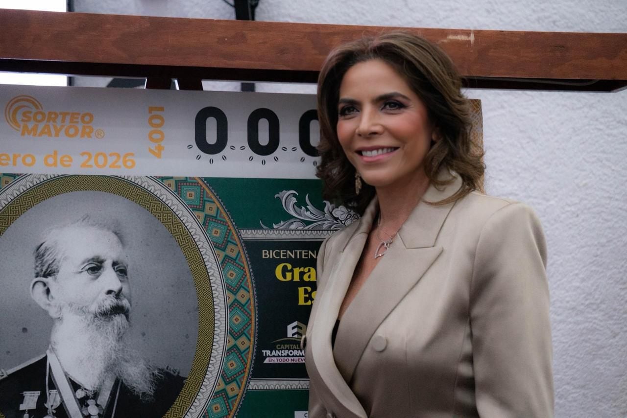 Lotería Nacional realizó el Sorteo Mayor 4001 en Nuevo León por el bicentenario de Mariano Escobedo.