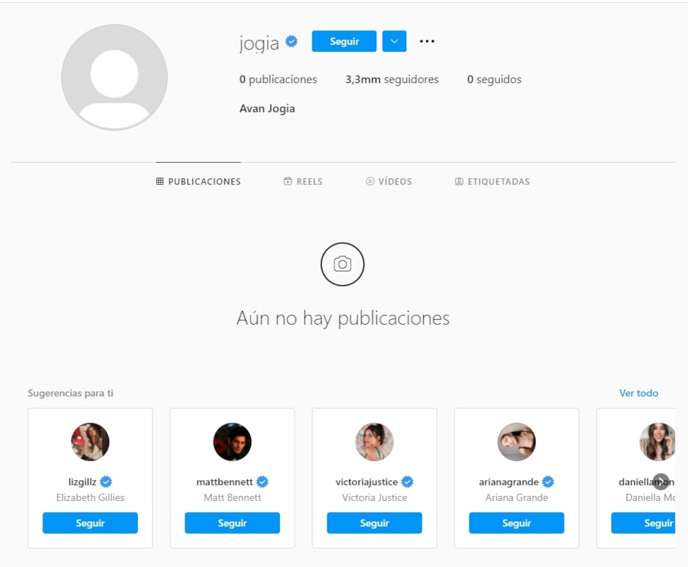 Instagram Avan Jogia