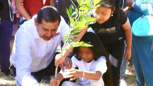 Alejandro Armenta encabeza faena de limpieza