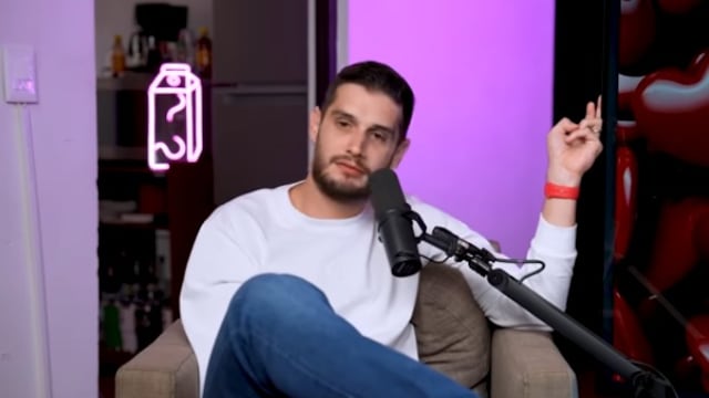 Adrián Marcelo pide que dejen gobernar al PRI que sí sabe y luego se burla culpando a la inteligencia artificial (VIDEO)