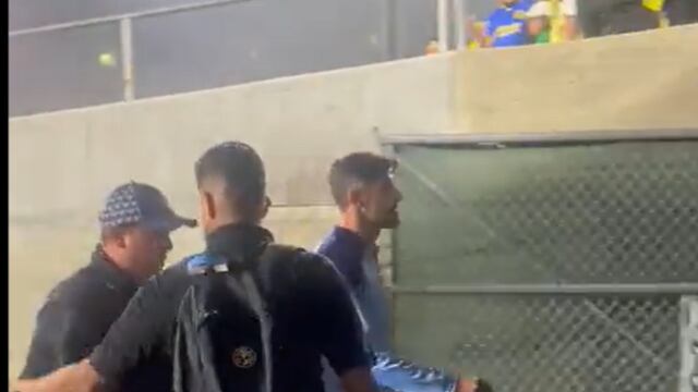 Fans abuchean a Paunovic luego de perder el Clásico Nacional