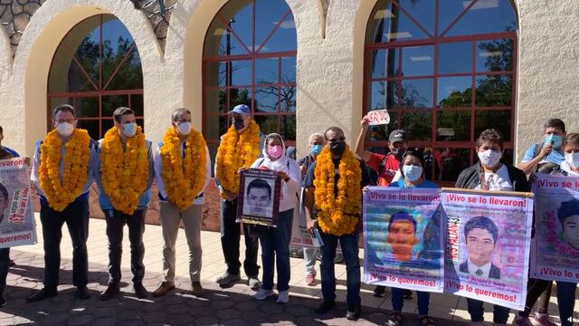 Reunión del Comité de la ONU con familias de los 43 en Ayotzinapa