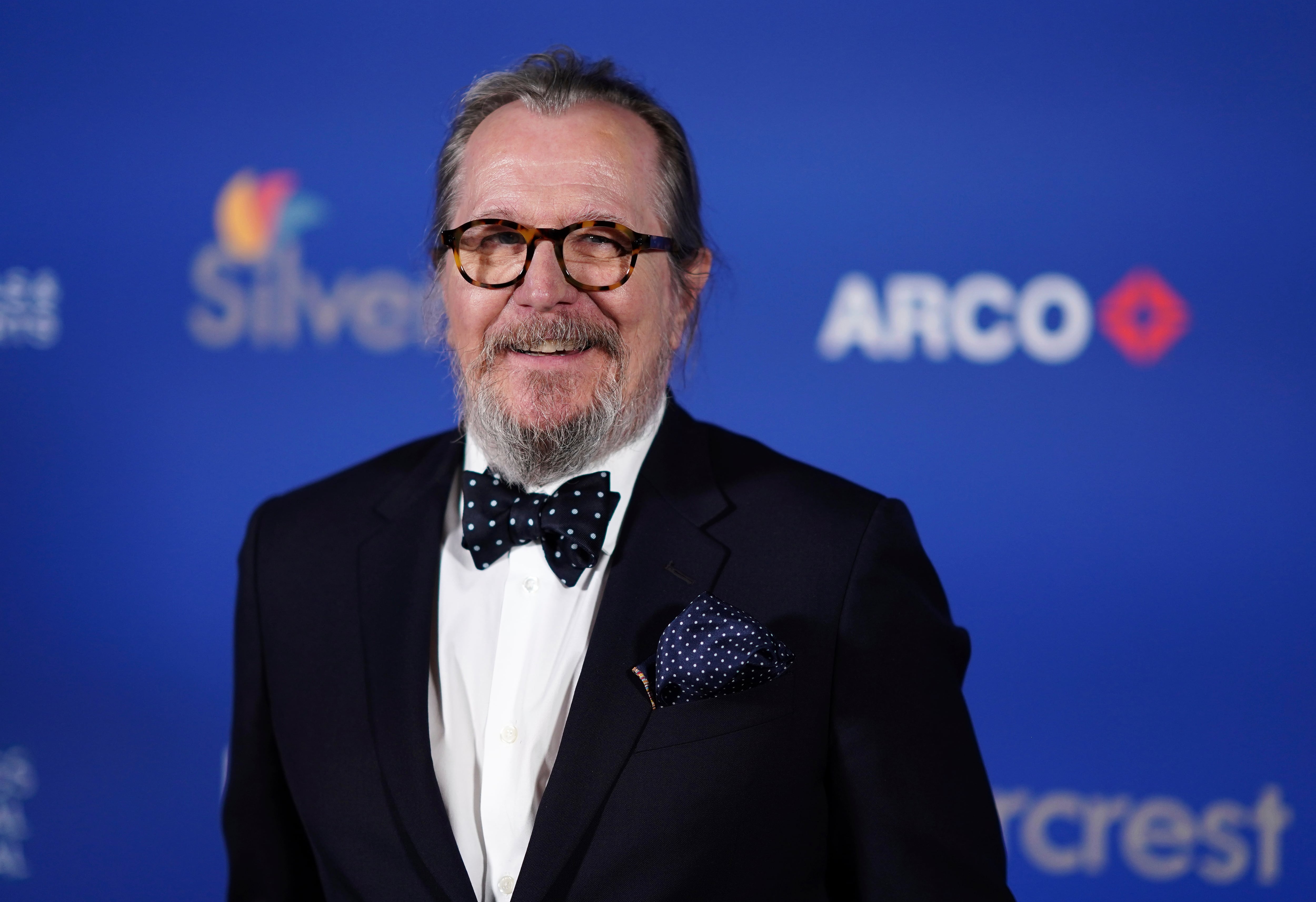 Gary Oldman ya es caballero, pero no fue el único nombrado por el rey Carlos III