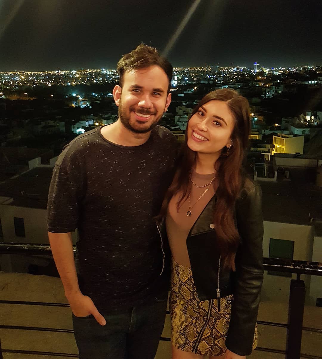 Werevertumorro y Fernanda Blaz