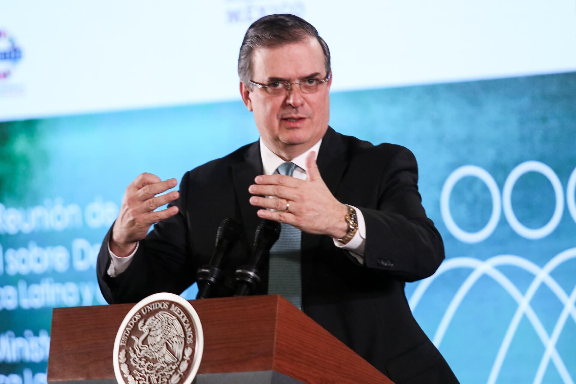 Marcelo Ebrard.