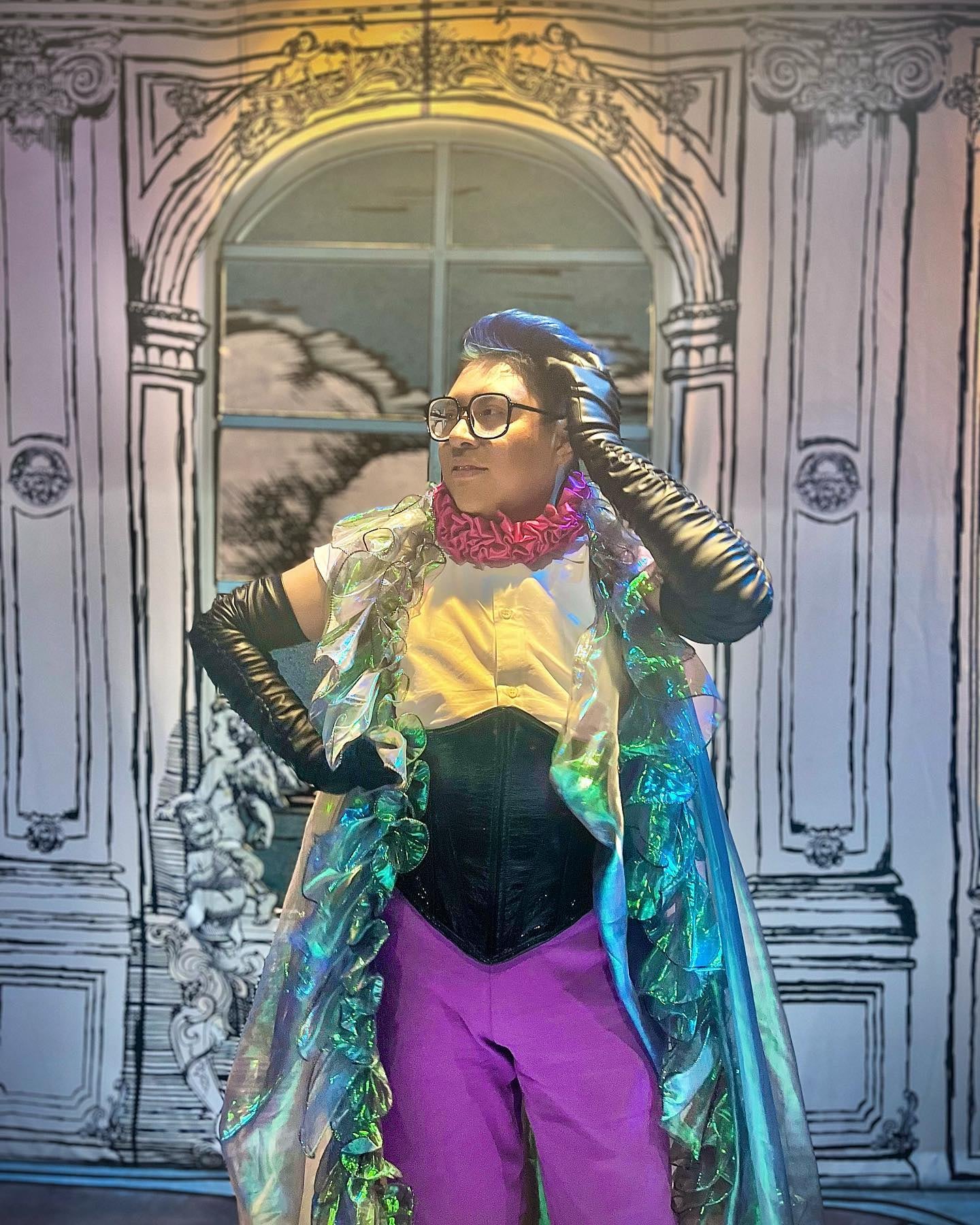 Manu NNa, standupero.