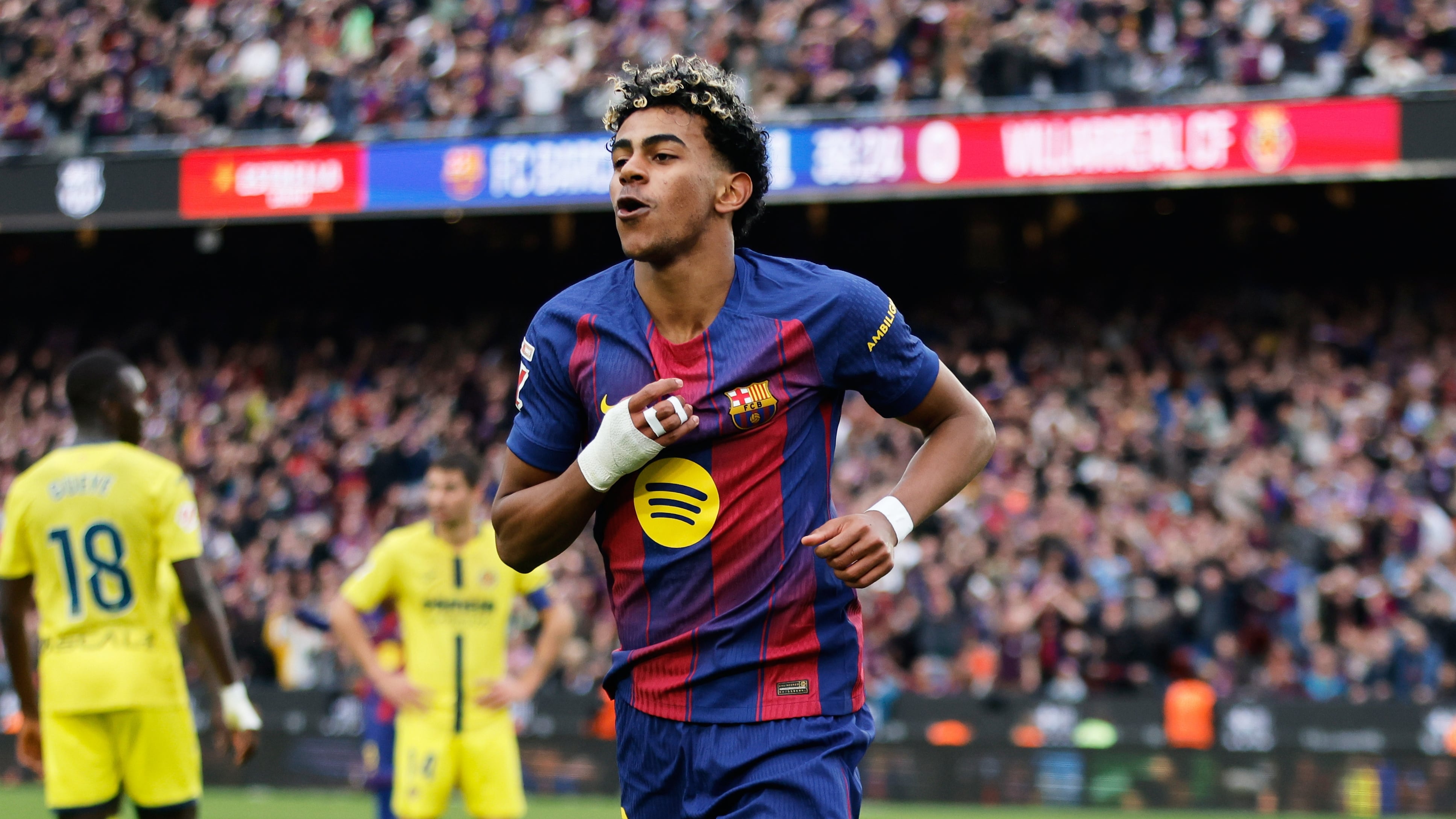 FC Barcelona golea con hat-trick de Lamine Yamal