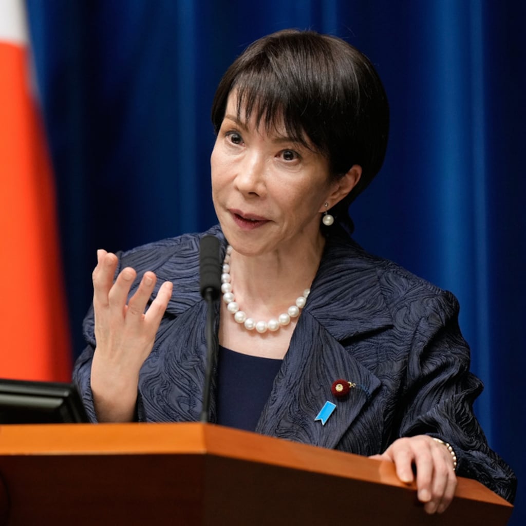 Takaichi presume que duerme 3 horas o menos; japoneses la tunden en redes