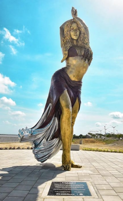 Estatua de Shakira