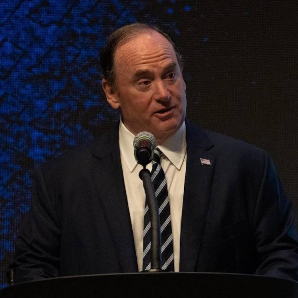 ¿Quién es John Phelan? Exsecretario de Marina de Estados Unidos