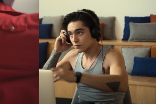 Sergio Mayer Mori en la serie de RBD de Netflix.