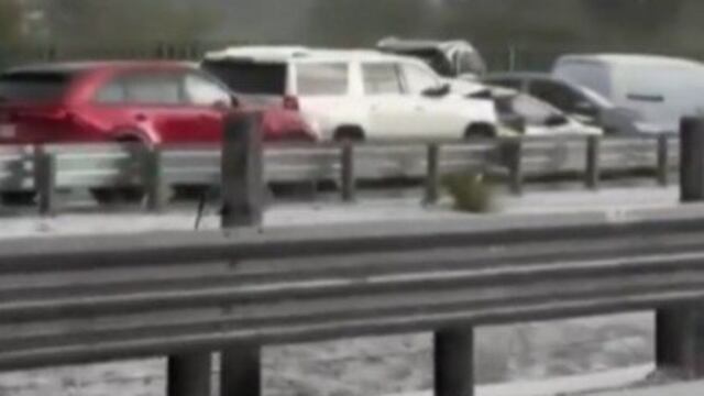 Autopista México-Toluca: carambola de 29 carros deja heridos y caos vial