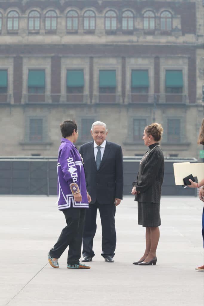 Kahsennenhawe Sky-Deer