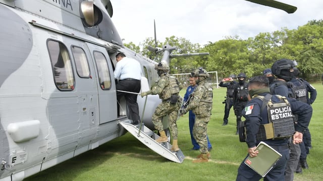 Traslado a la CDMX de Uriel Carmona, fiscal en funciones de Morelos