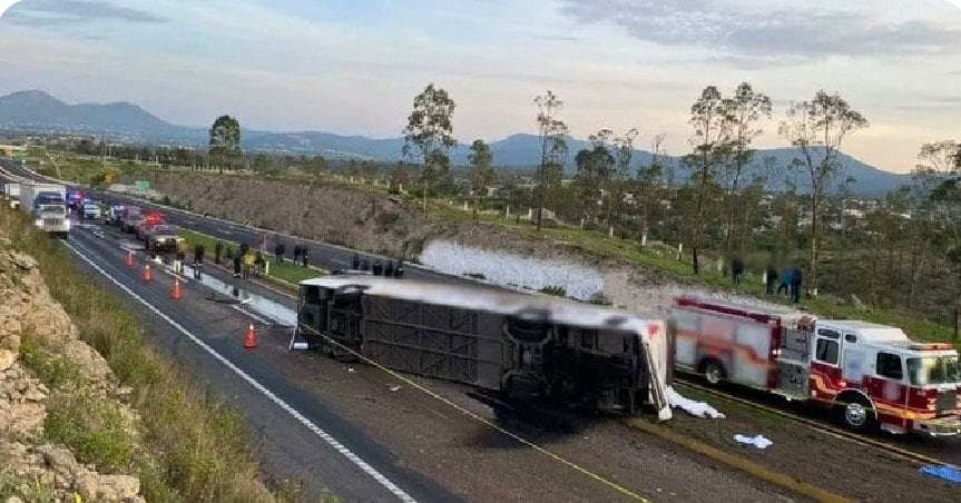 Accidente en la carretera Calpulalpan-Texcoco hoy 8 de julio