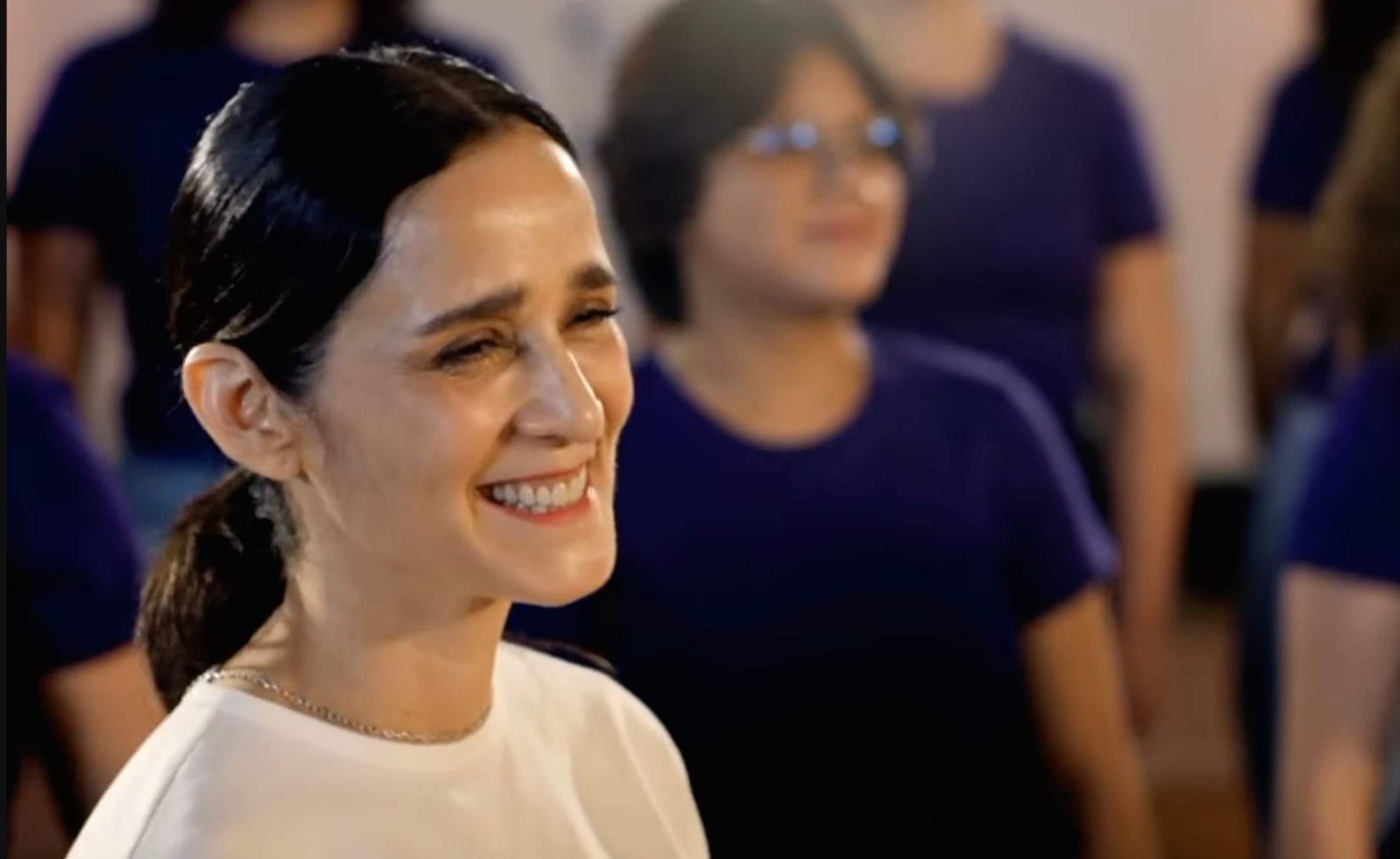 Julieta Venegas sorprende con nueva versión de “La Niña Futbolista” para el Mundial 2026