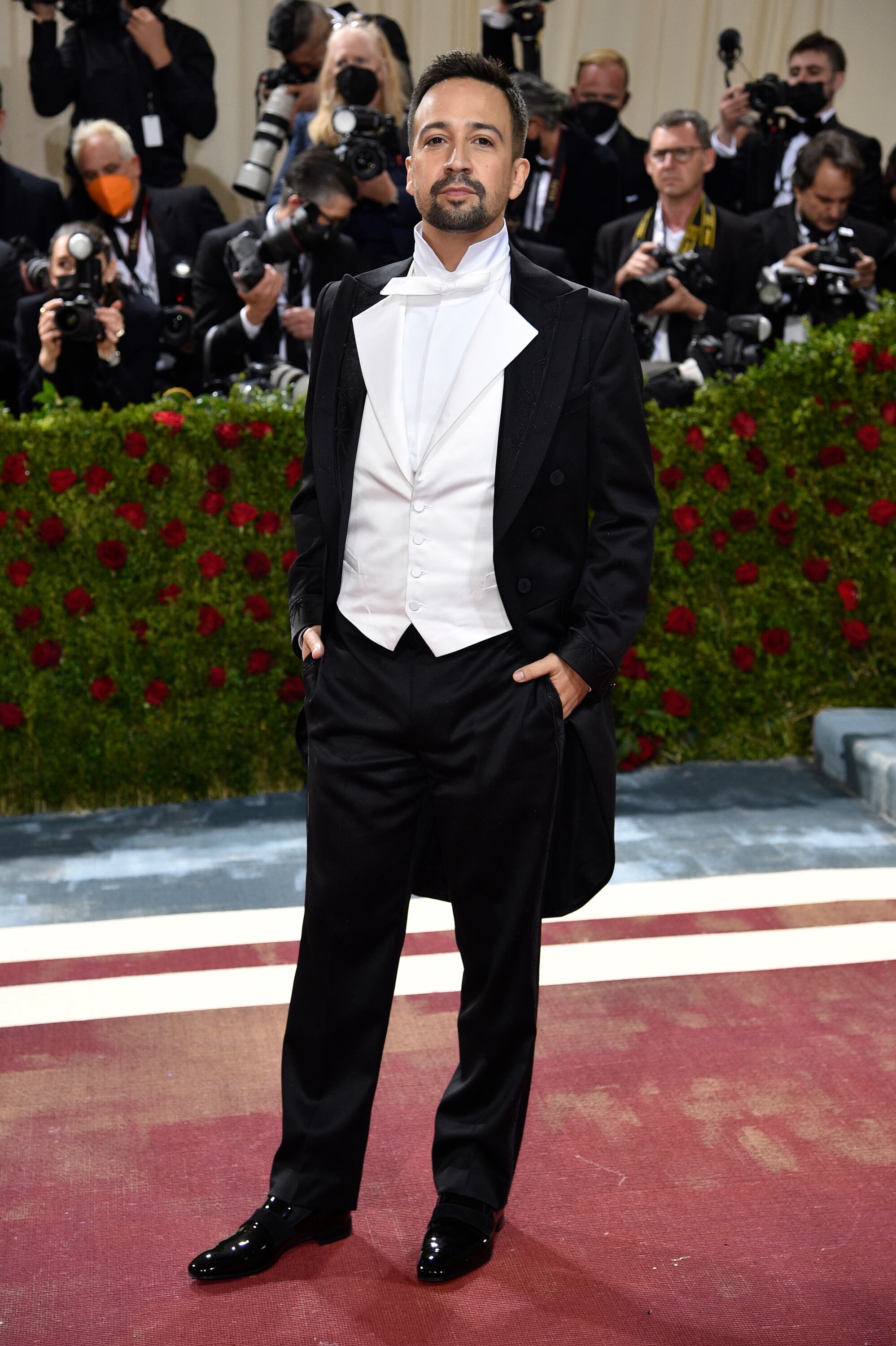 MET Gala 2022: 10 famosos que sí cumplieron con el theme “Gilded Glamour”