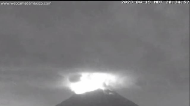 Captan extraños aullidos alrededor del Volcán Popocatépetl
