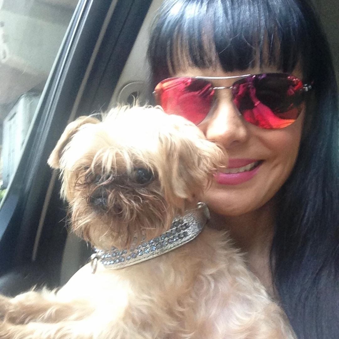 Maribel Guardia y su perrita Paris