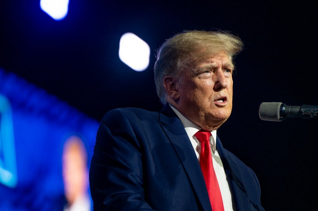 Donald Trump durante su discurso en la NRA.