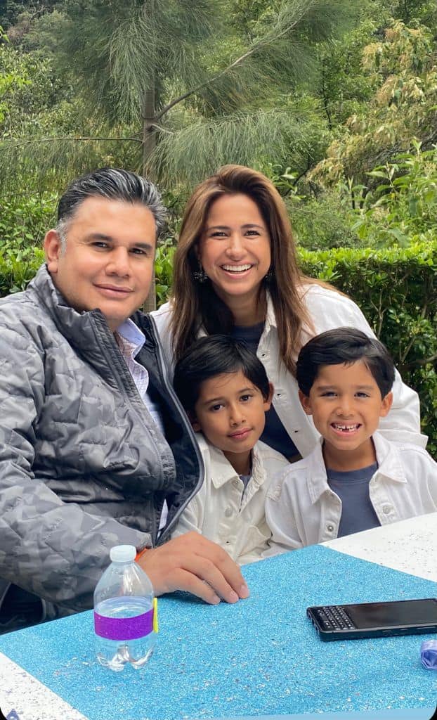 Familia de Willy Ochoa Gallegos