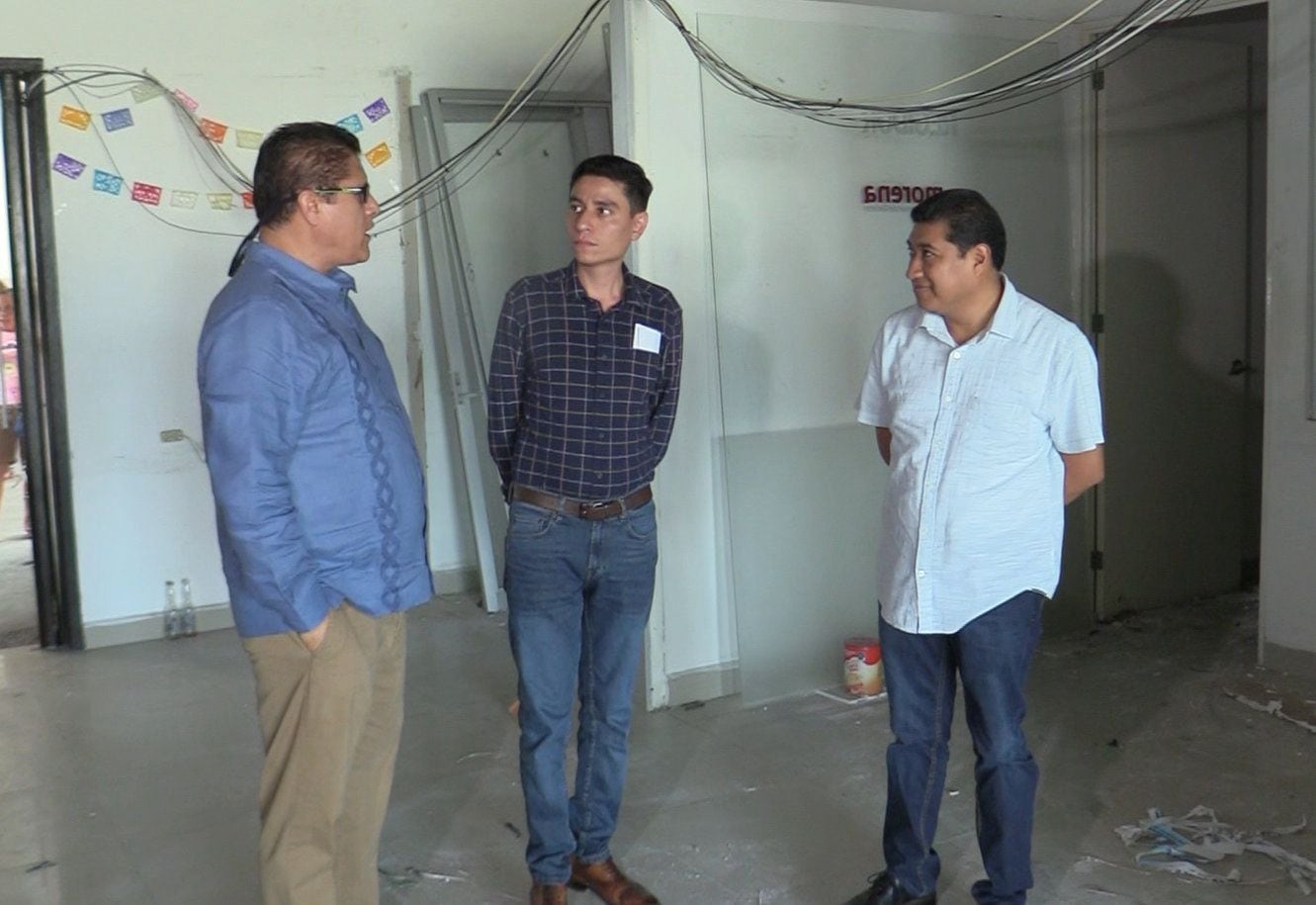 Acapulco desmiente cobros excesivos por reconstrucción