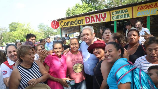 AMLO visitó la Huasteca Potosina en San Luis Potosí el viernes 9 de junio