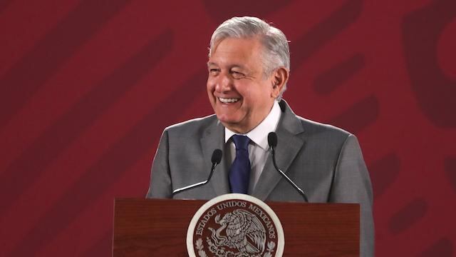 El presidente mostró su buen sentido del humor este jueves.