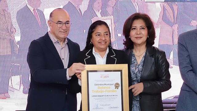 DIF Municipal reconoce a 46 empresas con el Distintivo Balance Trabajo-Familia en SLP.