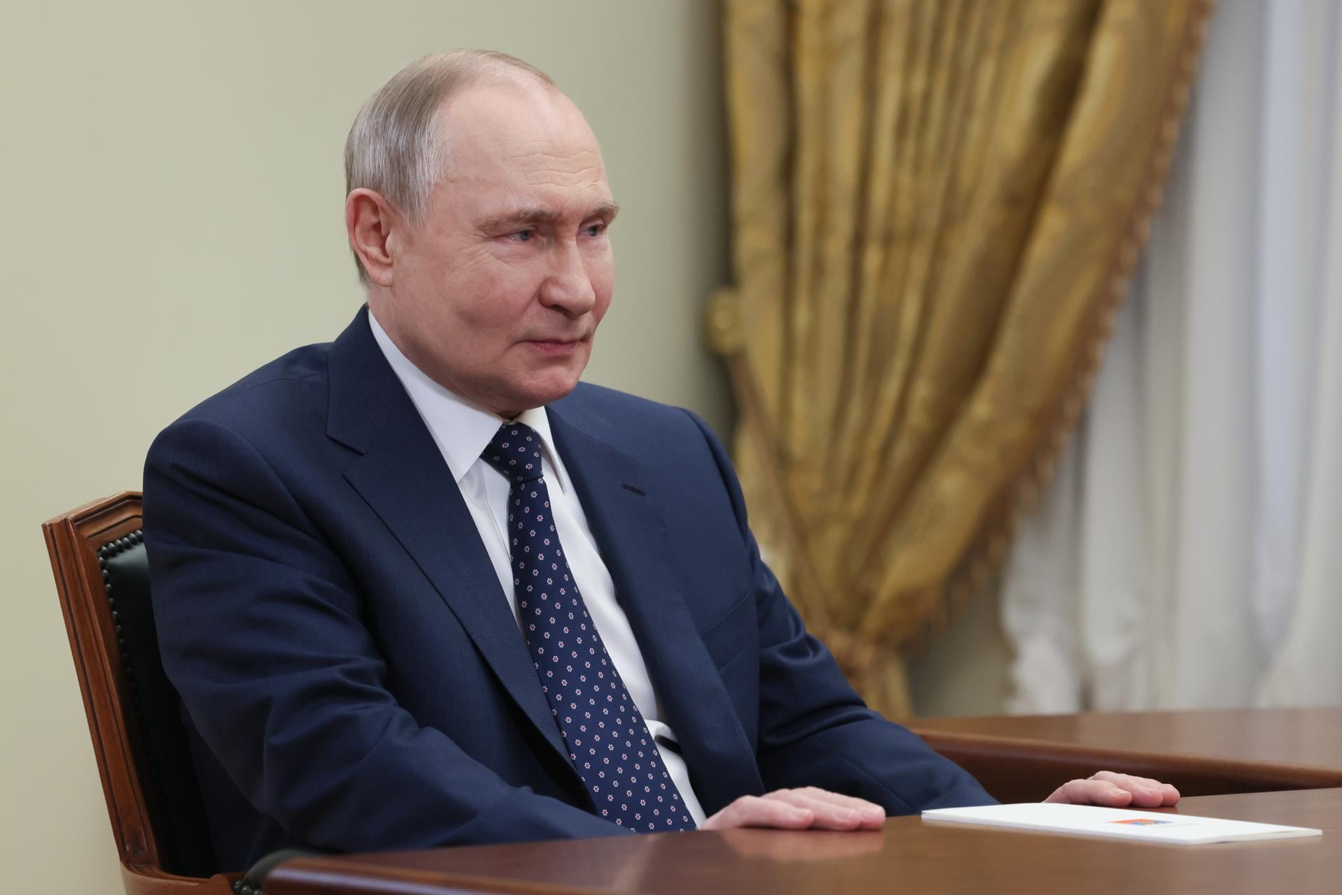 Inicia periodo de tregua anunciado por Vladimir Putin