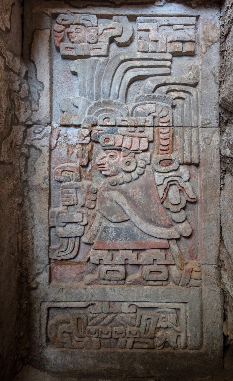 Oaxaca reafirma su legado histórico con el descubrimiento de la Tumba 10 zapoteca