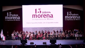 ¿Qué gobernadores de Morena están en la fiesta por los 15 años del partido?
