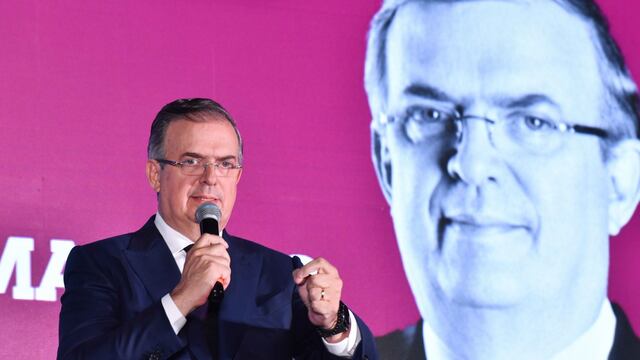 Marcelo Ebrard, aspirante a coordinador nacional de los comités de defensa de la Cuarta Transformación