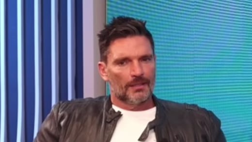 Julián Gil se defiende de críticas que recibió por hablar en Secretos de Parejas de Marjorie de Sousa y sus infidelidades