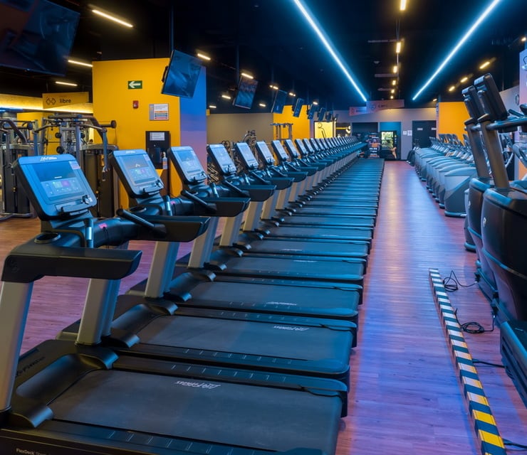 Muere hombre en Smart Fit de Iztacalco