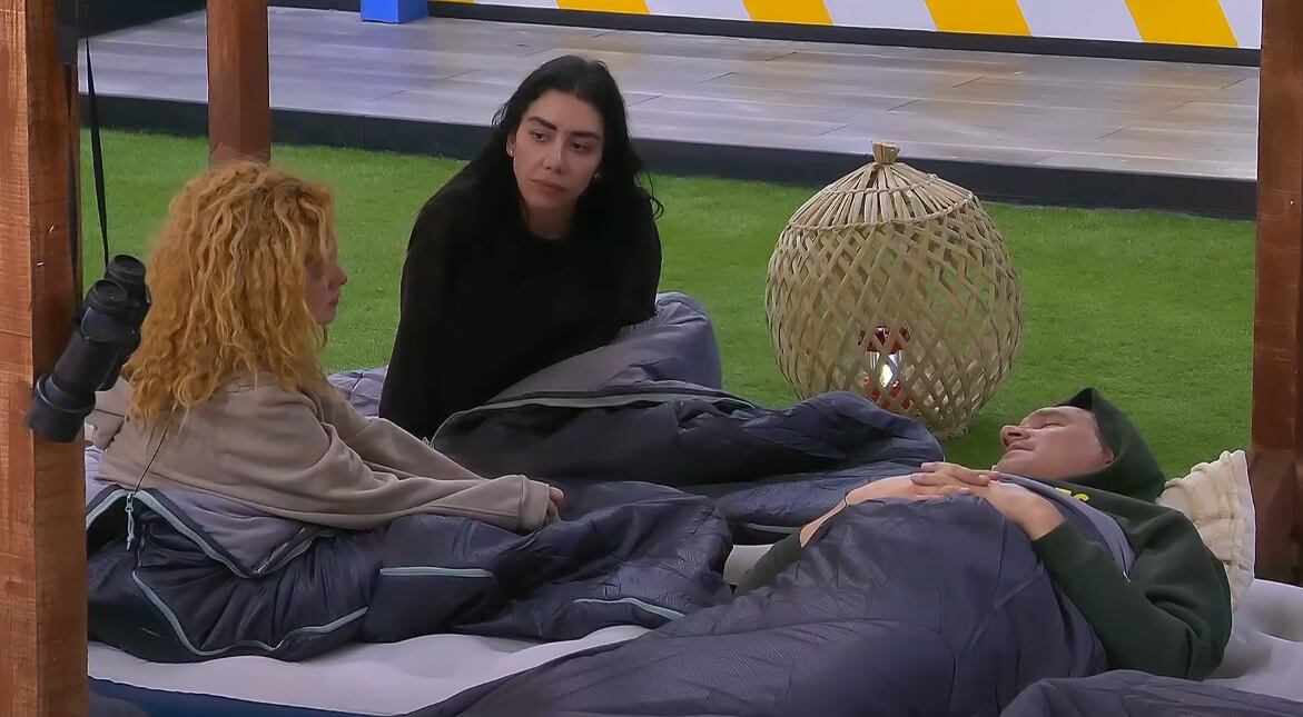 Briggitte Bozzo se desahoga con Karime Pindter y Arath de la Torre en La Casa de los Famosos 2024.