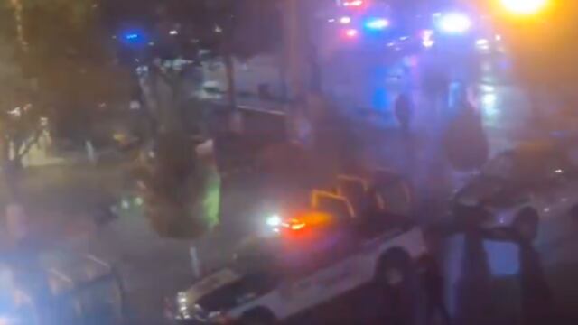 Policías con perros desalojan a estudiantes que se manifestaban en la Universidad Autónoma de Chihuahua